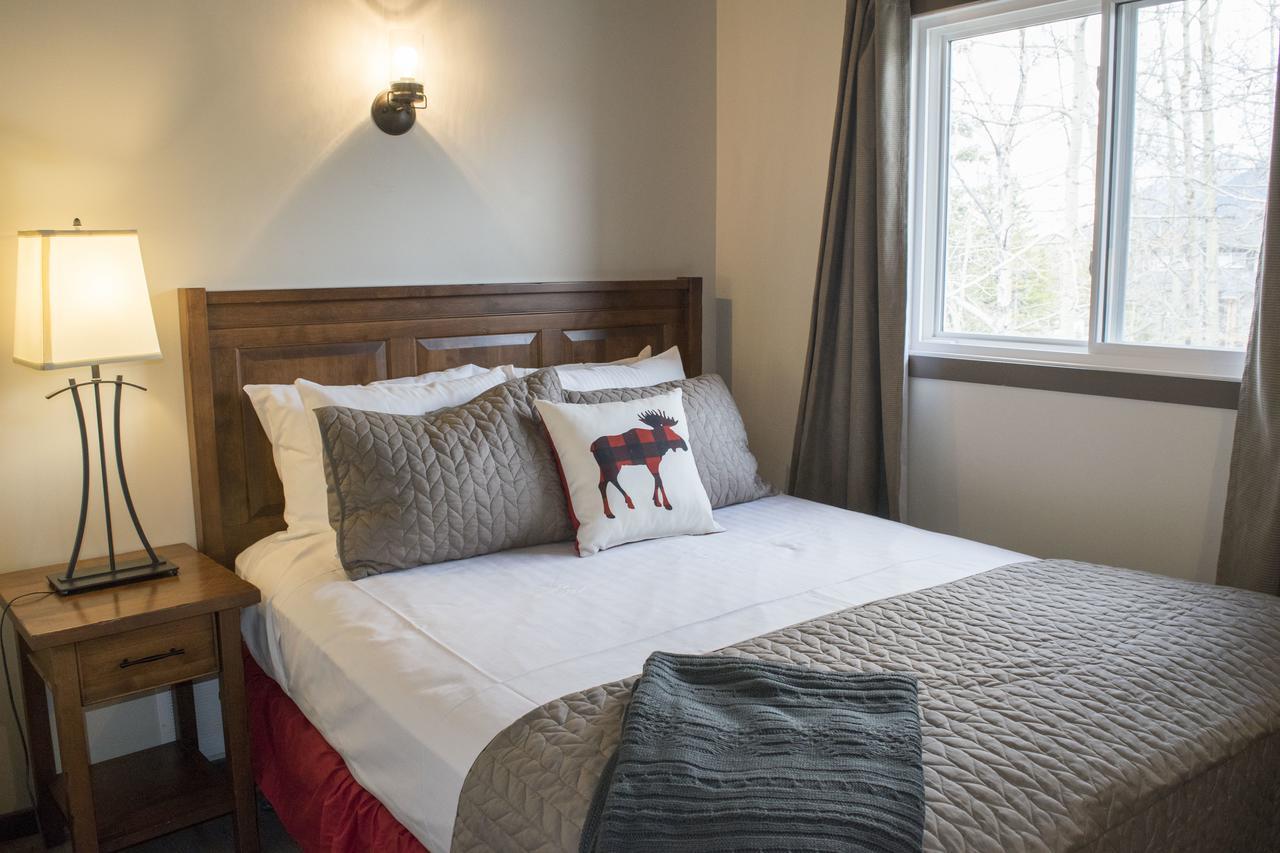 Yamnuska Suites Canmore Exterior photo